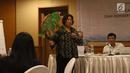 Executive Director of Coral Triangle Center Rili Djohari saat workshop untuk wartawan tentang perikanan berkelanjutan, Jakarta, Selasa (16/10). Workshop ini merupakan rangkaian penyelenggaraan Our Ocean Conference. (Liputan6.com/Angga Yuniar)