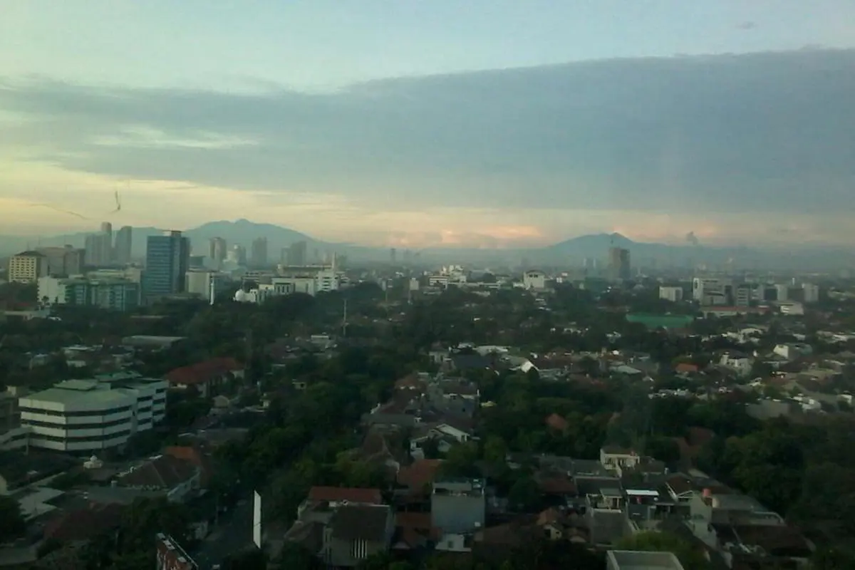 Cuaca Jakarta Berawan