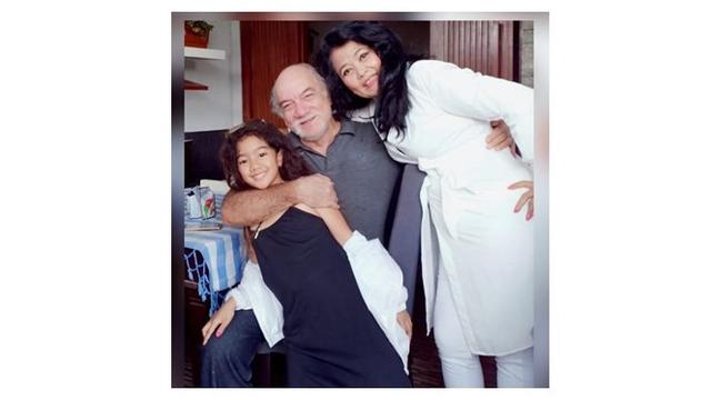 Jarang Terekspos, Ini 7 Potret Terry Joseph Ayah Sheila Marcia