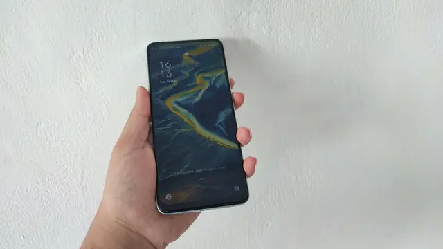 Oppo Reno7 Z 5G (Liputan6.com/Giovani Dio Prasasti)