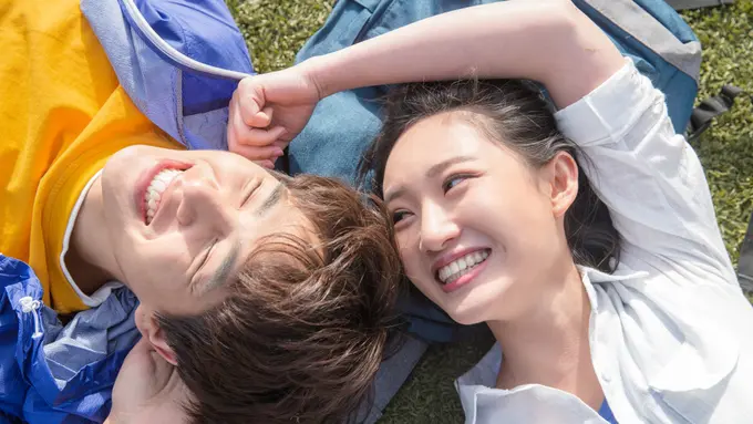 cinta bahagia kencan