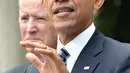 Presiden AS Barack Obama didampingi Wapres AS, Joe Biden memberikan pidato kemenangan capres dari Partai Republik, Donald Trump di Pilpres AS di Gedung Putih, Washington, DC (9/11).  (AFP PHOTO/Nicholas Kamm)