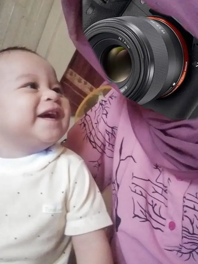 7 Hasil Editan Netizen Bikin Mata Anak Lihat Kamera Ini Hasilnya Kocak