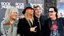Rockett adalah salah satu anggota pendiri Poison, bersama dengan sang vokalis Bret Michaels. Band ini mencapai ketenaran luar biasa sebagai salah satu grup metal  paling berpengaruh tahun 1980-an dan 1990-an. (AFP/Bintang.com) Sumber: nydailynews.com