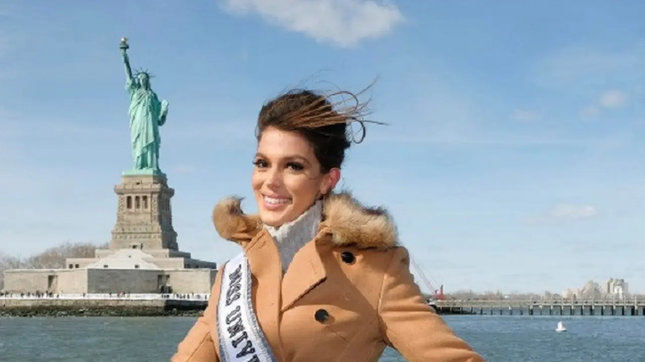 [Bintang] Miss Universe