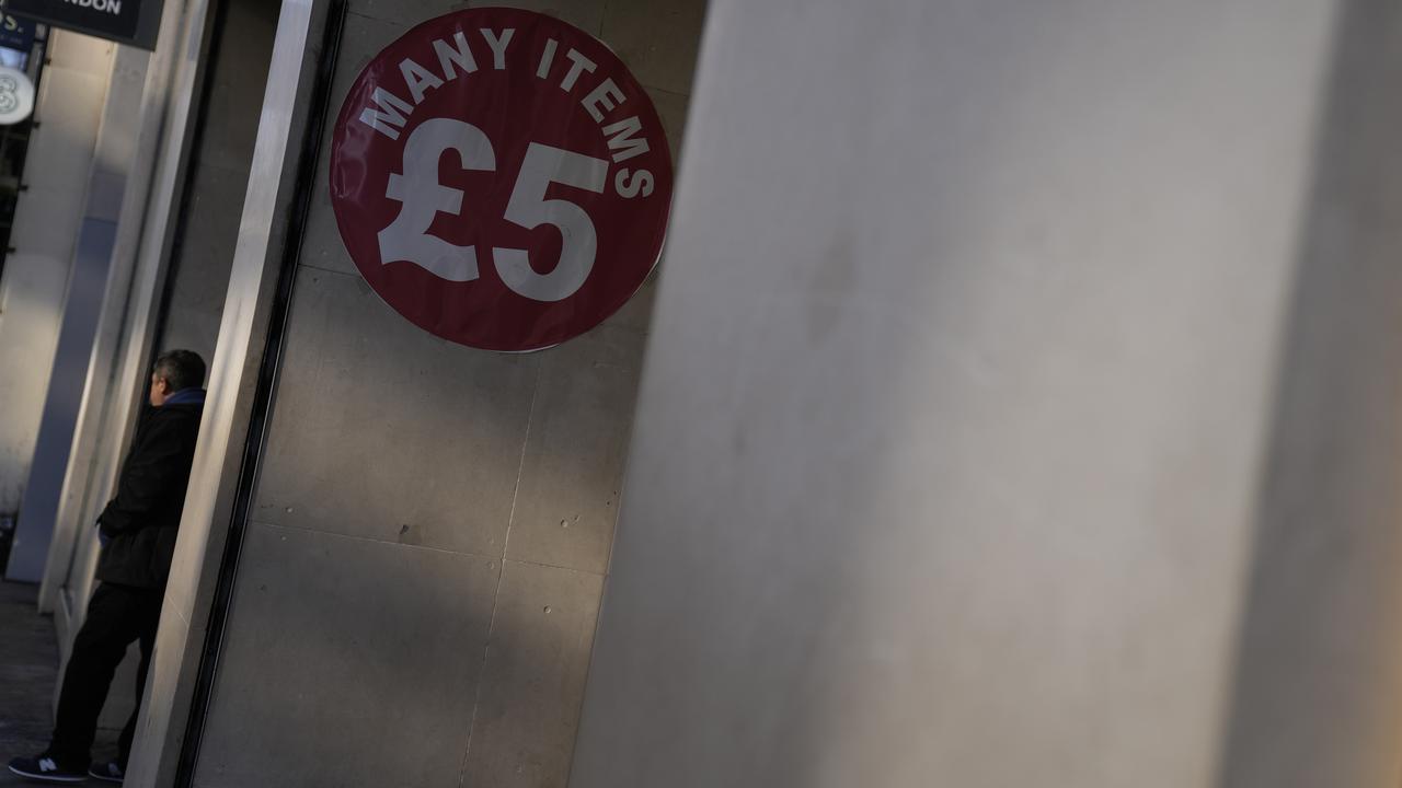 Inflasi Inggris Naik ke Level Tertinggi dalam 41 Tahun