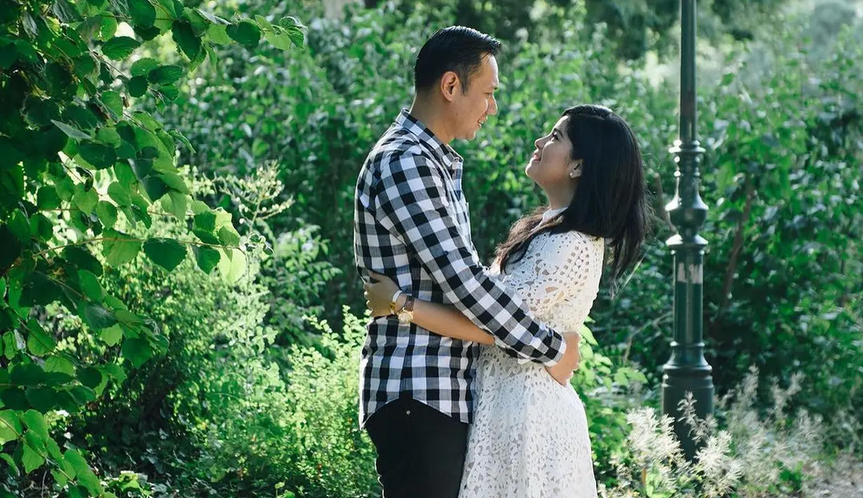 Annisa Pohan dan AHY [Instagram/annisayudhoyono]