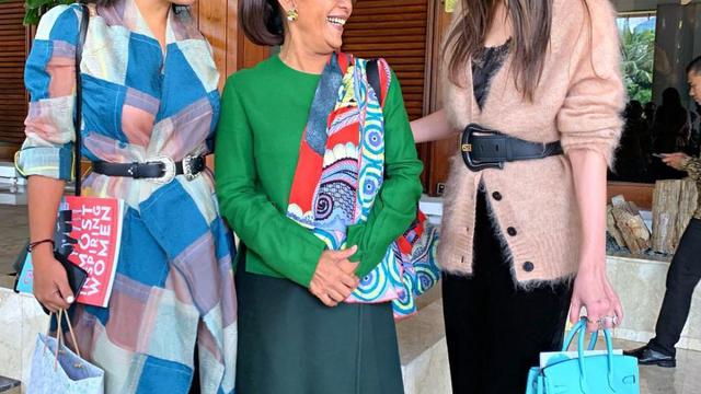 Luna Maya Bertemu Menteri Susi