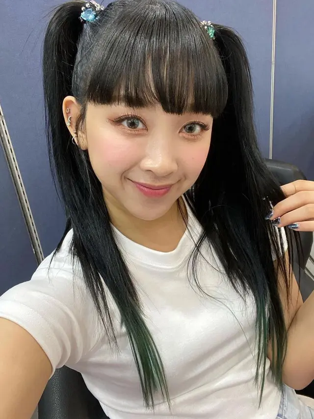 Ide Gaya Rambut Dita Karang yang Punya Pesona Eonnie, Inspirasi untuk Pemilik Poni Rata