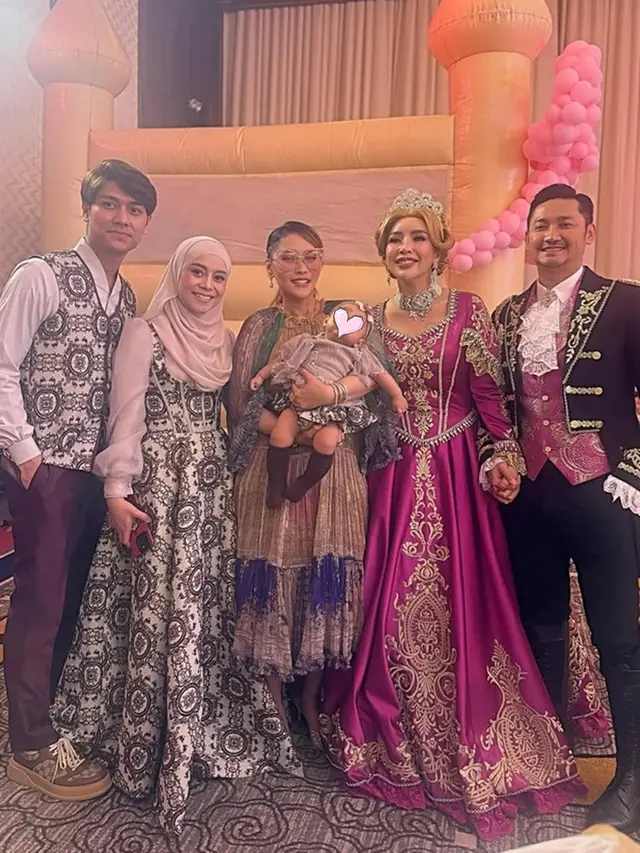 6 Potret Gaya Inul Daratista dan Lesti Kejora di Ultah Anak Angga Wijaya, Memukau