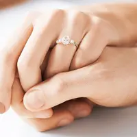 Cincin kawin memilliki arti penting yang tak dapat tergantikan oleh cincin lain. (Foto: hsamuel.co.uk)