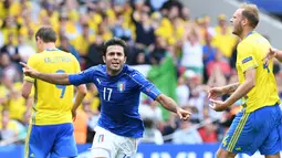 Eder mencetak gol tunggal kemenangan Italia atas Swedia melalui aksi individunya. Selain itu, Eder juga memenangi 100% duel perebutan bola. (AFP/Vincenzo Pinto) 