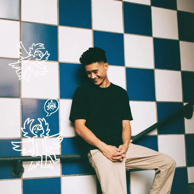 8 Potret Peter Sudarso, Aktor Asal Indonesia yang Main di Film Pendek NIKI