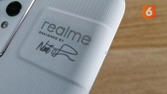 Desain Realme GT 2 Pro adalah hasil kerja sama dengan perancang Naoto Fukasawa