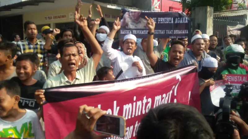 Demo Tolak Ahok Terjadi di Kedoya Utara