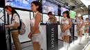 Para model berada di stan suatu produk di Tokyo Game Show 2016, Chiba, Tokyo, Jepang, (15/9). Tema yang diusung dalam Tokyo Game Show tahun 2016 adalah Press Start to Play the Future. (AFP PHOTO / Toru Yamanaka)