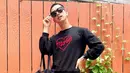 <p>Dalam upaya menurunkan berat badan, Ricky Cuaca memang lebih menjaga pola makan. Dia lebih membatasi porsi makannya sehari-hari. (Instagram/rickycuaca)</p>