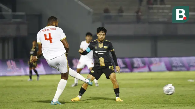 Foto: Diimbangi Dewa United FC, PSM Makassar Gagal Kudeta Madura United dari Puncak Klasemen BRI Liga 1