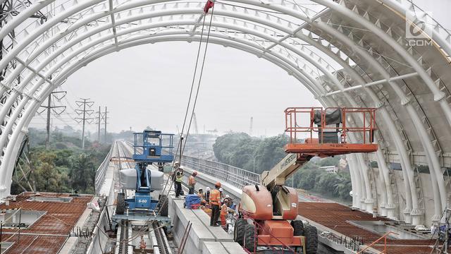 Pembangunan Stasiun LRT TMII