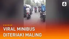 Sejumlah pemotor turut mengejar diduga terprovokasi dan memukul minibus.