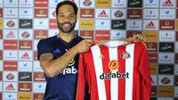 Joleon Lescott resmi bergabung dengan Sunderland dengan status bebas transfer. (dok: Sunderland)