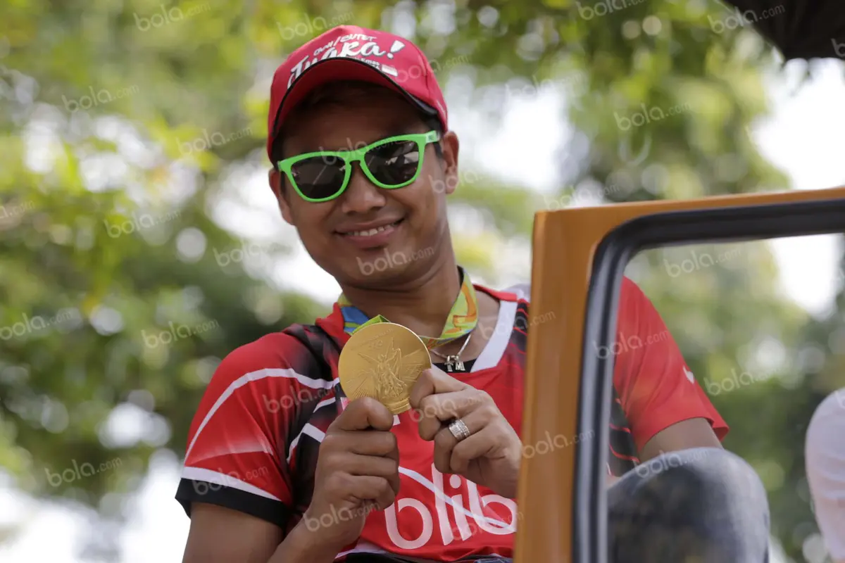 Tontowi Ahmad