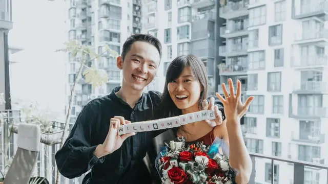 Terinspirasi Adegan Film Crazy Rich Asian, Pria Ini Lamar Kekasihnya Pakai Mahjong. (Sumber: Facebook/Jeraldine Yeo)