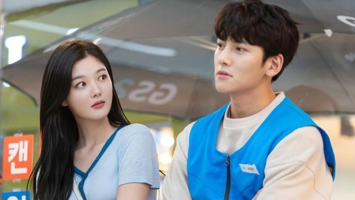 Sayang Jika Dilewatkan, 7 Rekomendasi Film dan Drama Korea Terbaik yang Dibintangi Kim Yoo Jung