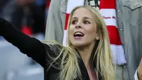 Nina Weiss dipacari Manuel Neuer usai putus dari Kathrin Gilch. (www.promiflash.de)