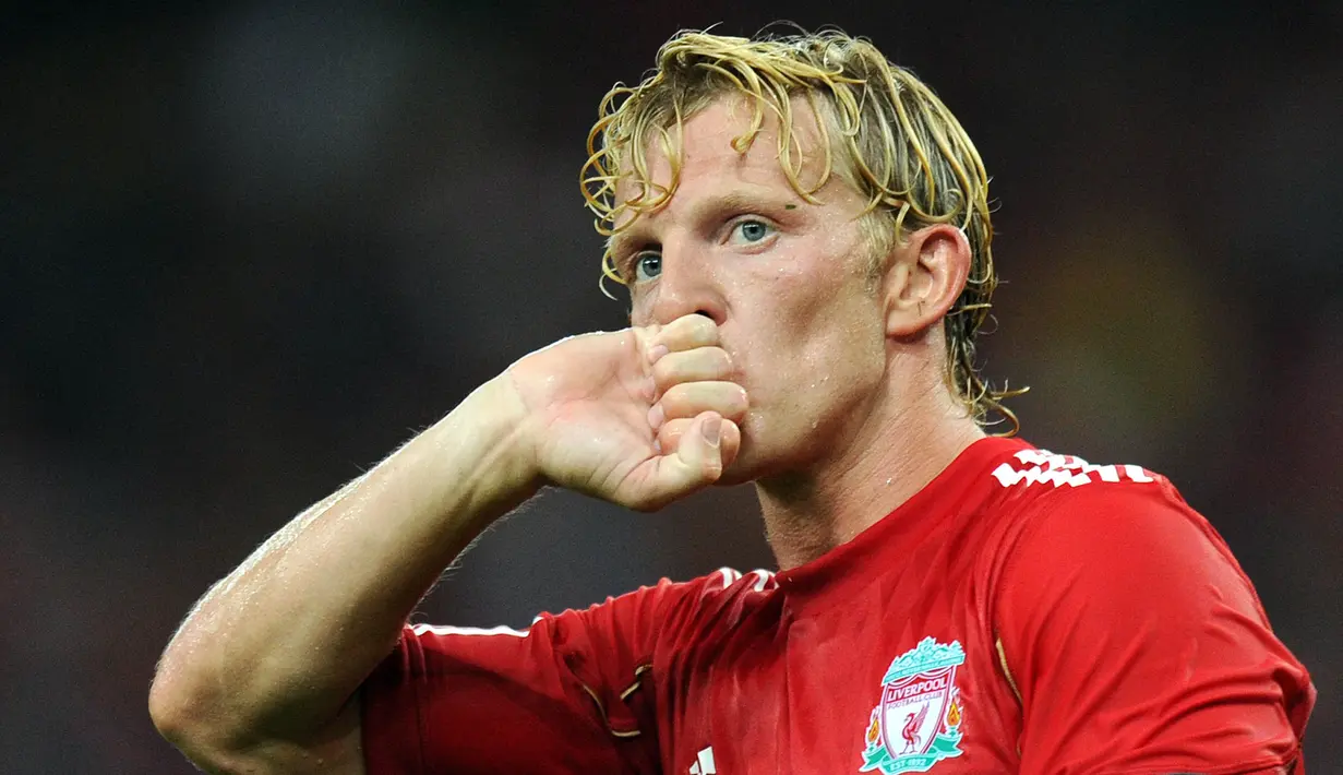 4. Dirk Kuyt - Penyerang asal Belanda ini lama menghabiskan kariernya bersama Liverpool. Kuyt berhasil menutup kariernya dengan sempurna setelah mengantar klub pertamanya, Feyenoord menjadi juara Liga Belanda. (AFP/Saeed Khan)