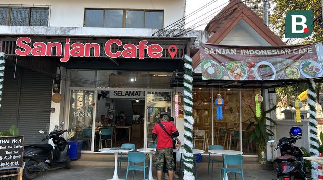 Sanjan Indonesian Cafe, rumah makan yang menyuguhkan cia rasa makanan Indonesia di Chiang Mai, Thailand. (Bola.com/Muhammad Adi Yaksa)