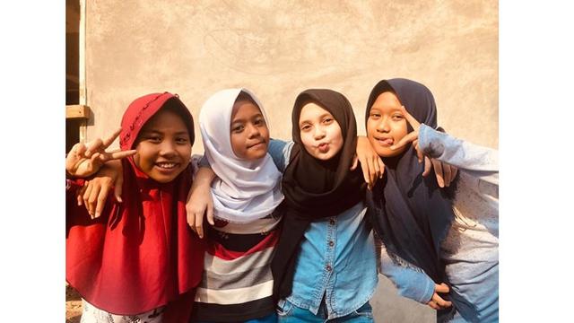 6 Potret Richelle Skornicki saat Berhijab, Adik Sandrinna Michelle