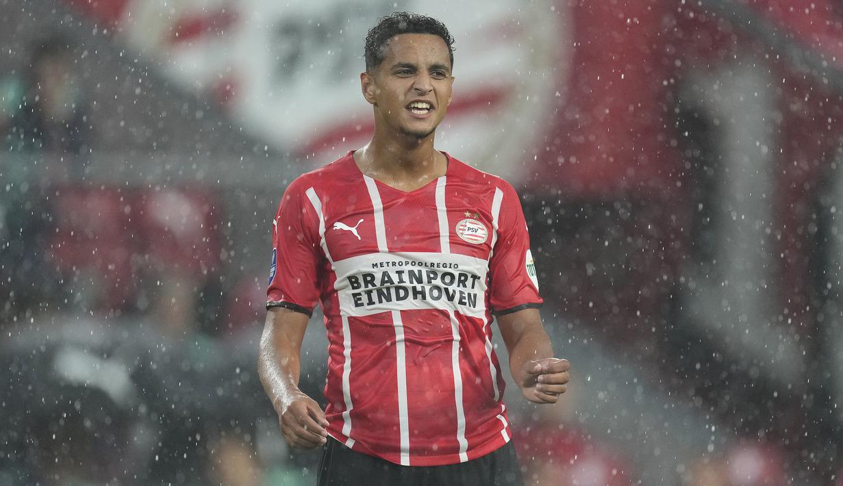 Mohamed Ihattaren. Gelandang serang berusia 20 tahun ini didatangkan Juventus dari PSV Eindhoven pada awal 2021/2022. Akibat kelebihan stok di lini serang, ia langsung dipinjamkan ke Sampdoria selama setengah musim. Mulai Januari ini ia kembali dipinjamkan ke Ajax Amsterdam. (oldjuve.com)