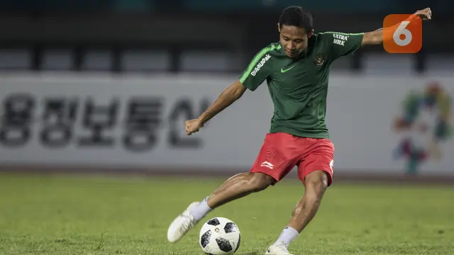 Sepak Bola : Indonesia Vs Chinese Taipei