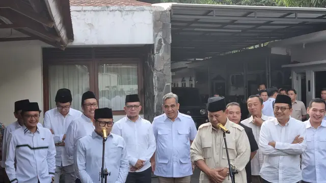 Ketua Umum Partai Gerindra Prabowo Subianto bertemu Ketua Umum Partai Kebangkitan Bangsa (PKB) Muhaimin Iskandar alias Cak Imin