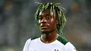 Manu Kone adalah pemain yang dilaporkan muncul dalam radar Arsenal. Gelandang Prancis itu pernah menjadi target bagi Jurgen Klopp semasa di Liverpool pada tahun 2023 lalu. Pada usia 23 tahun, Kone bisa memberi Mikel Arteta opsi yang lebih muda selain Declan Rice. (UWE KRAFT / AFP)