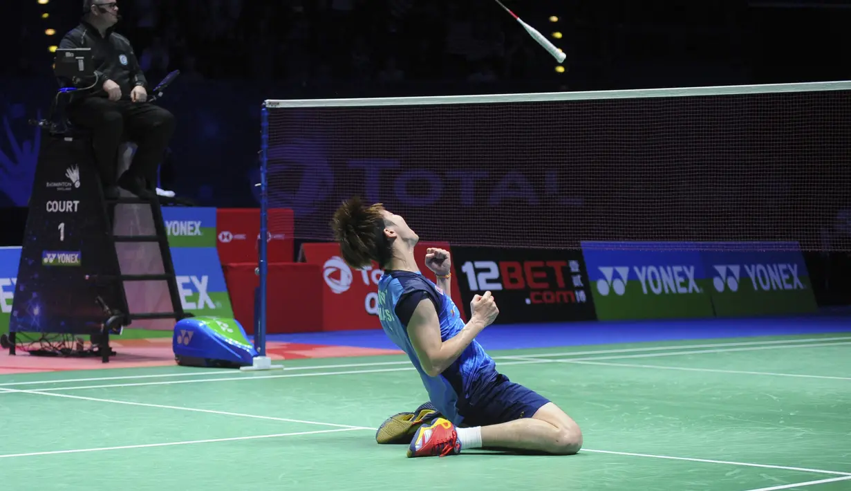 5. Soh Wooi Yik - Ganda putra Malaysia tersebut merayakan kemenangan di semifinal kontra Fajar Alfian/Rian Ardianto lewat pertarungan sengit dan jatuh bangun. (AP Newsroom)
