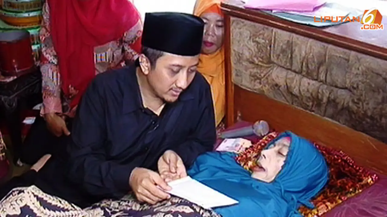 ustadz-yusuf-mansyur-dan-een-sukaesih-ho