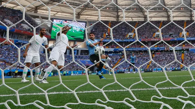 Luis Suarez Bawa Uruguay Bungkam Arab Saudi