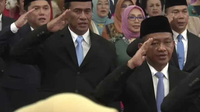 Arifatul Choiri Fauzi salah satu Menteri Perempuan Baru di Kabinet Merah Putih Saat Dilantik Prabowo. [Youtube MPR]