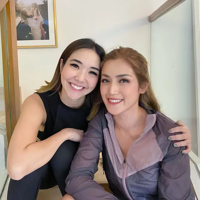 6 Potret Terbaru Jessica Iskandar, Leher Bengkak Akibat Sakit Tiroid