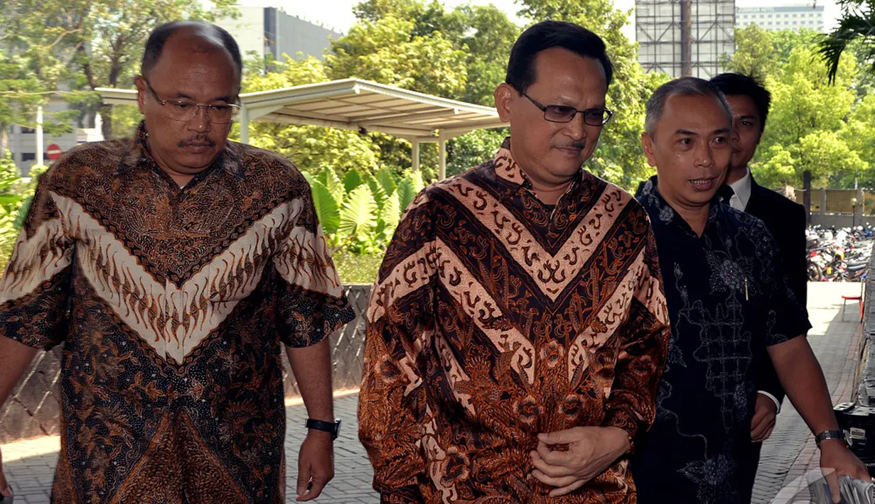 Didik yang diperiksa sekitar lima jam di gedung KPK, tidak memberikan komentar apapun, Jakarta, Senin (22/9/2014) (Liputan6.com/Faisal R Syam)