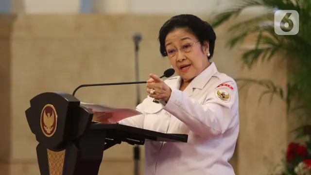 Bersama Megawati, Jokowi Beri Arahan Pembumian Pancasila