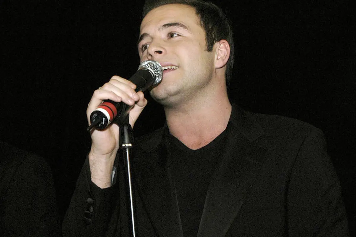 [Bintang] Shane Filan