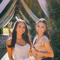 Amanda Rawles baru saja membagikan beberapa potret dari momen bahagia sang kakak, Annisa Rawles. [Foto: Document/amandarawles]