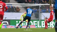 Tendangan super Mark Uth (Hoffenheim) ke gawang Mainz memimpin deretan lima gol terbaik Bundesliga pekan ke-19. (BallBall Video)