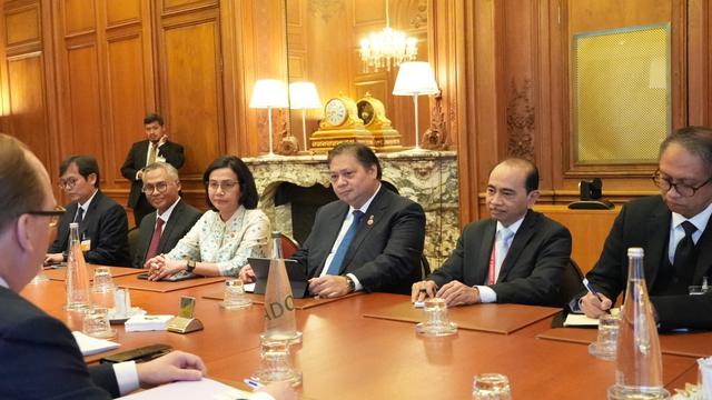 Menteri Koordinator Bidang Perekonomian Airlangga Hartarto tengah berada di Paris, Prancis. Kunjungan ke Paris ini untuk mengikuti Pertemuan Tingkat Menteri Organisation for Economic Co-operation and Development (PTM OECD). (Dok Kemenko Perekonomian)