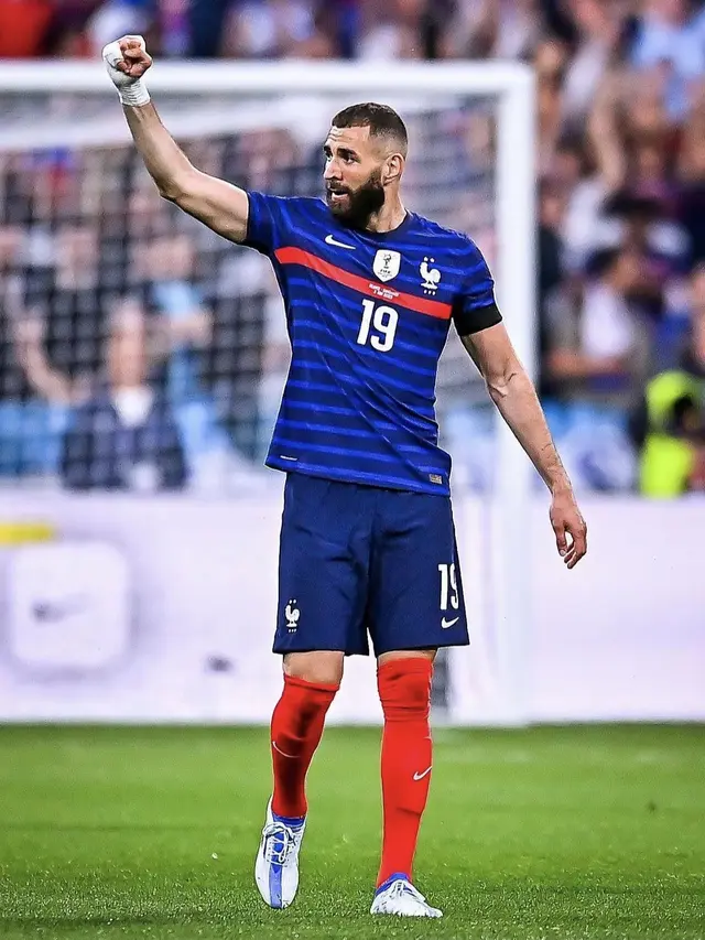 Karim Benzema (sumber: twitter.com/Benzema)