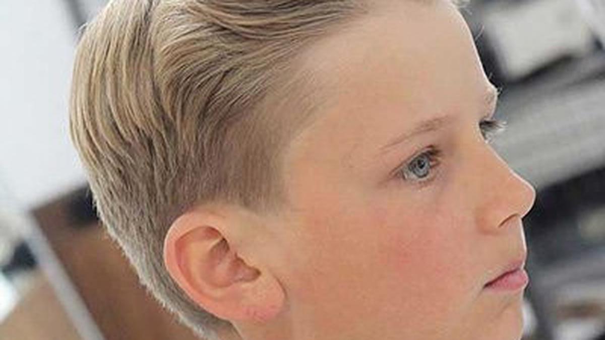 8 Model Rambut Anak Cowok April 2025, Tren Masa Kini