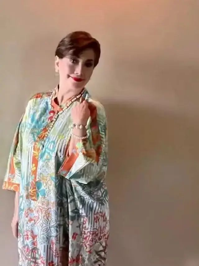 Widyawati tetap cantik sejak muda (Instagram//widyawati_sophiaan)